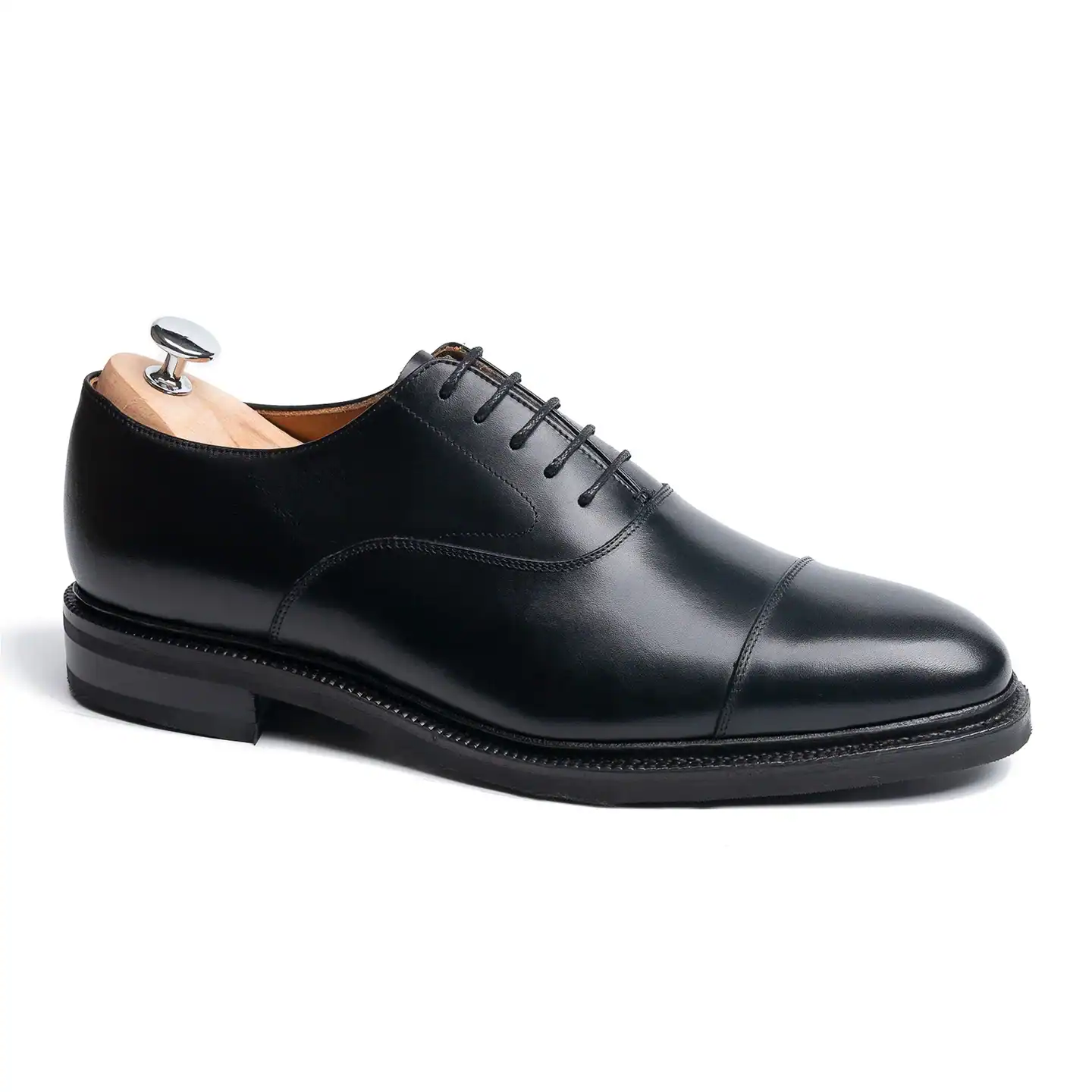 Business casual shoe number 1: Black Oxfords by Meermin 